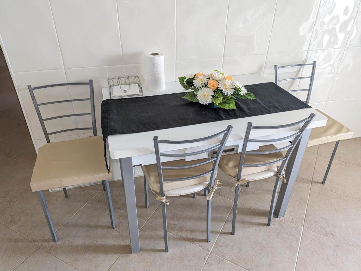 Two Bedroom Apartment - 110M2, Ac, Terrace, Wi-Fi Λάγος Εξωτερικό φωτογραφία