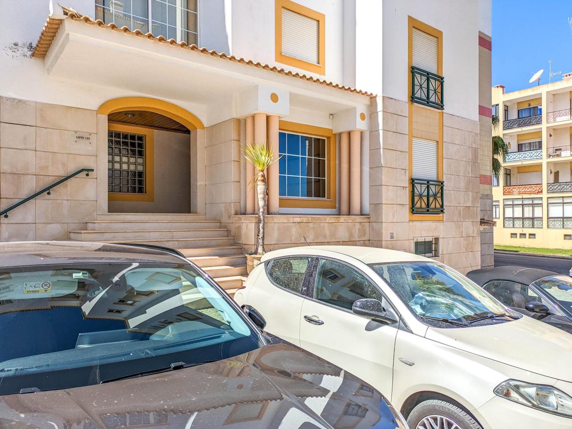 Two Bedroom Apartment - 110M2, Ac, Terrace, Wi-Fi Λάγος Εξωτερικό φωτογραφία