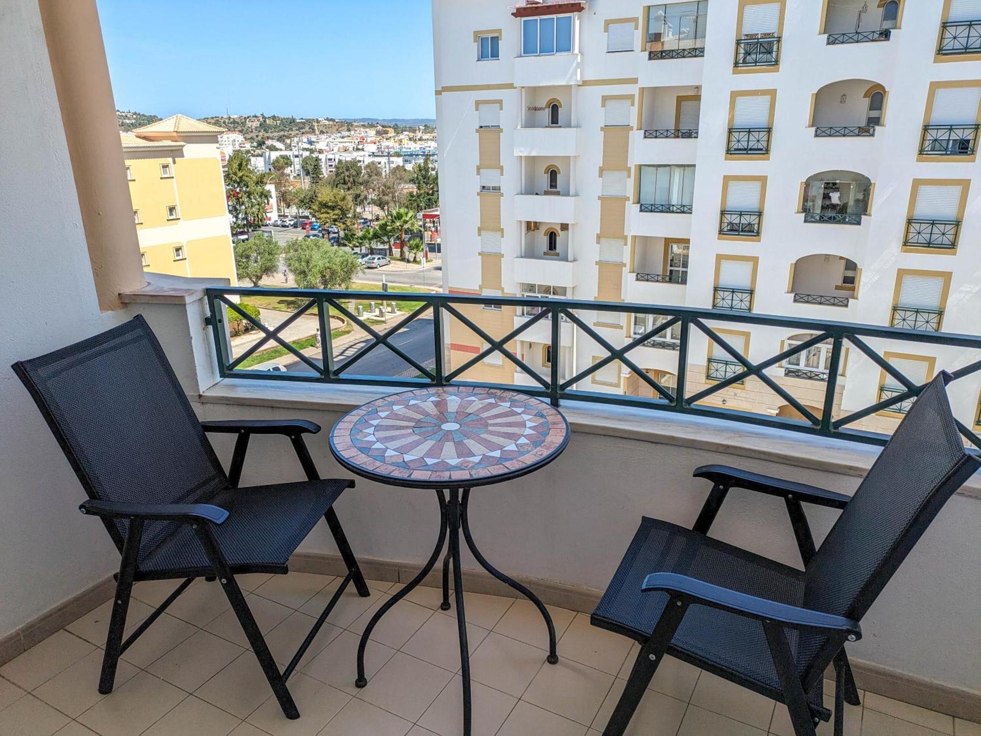 Two Bedroom Apartment - 110M2, Ac, Terrace, Wi-Fi Λάγος Εξωτερικό φωτογραφία